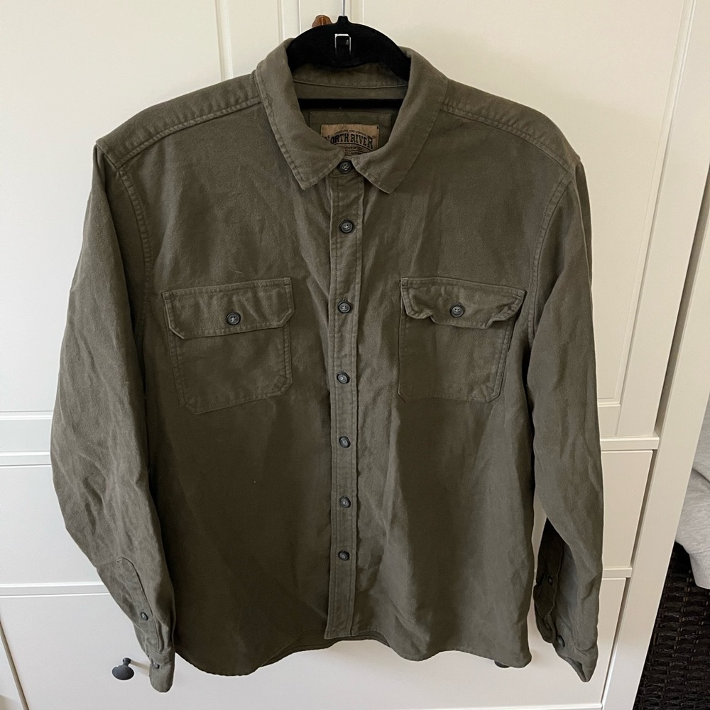 Casual Green Button Down Shirt with Long Sleeves